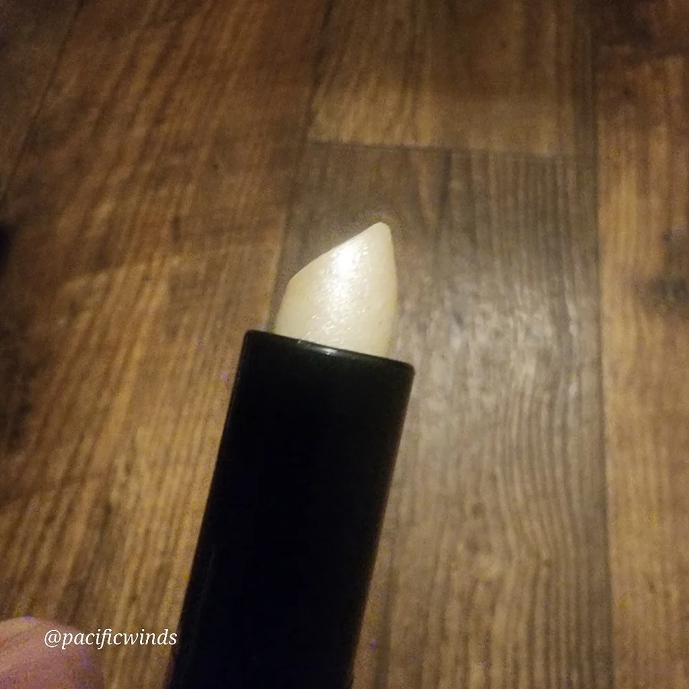 Covergirl Metallic Lipstick Razzle Dazzle #500